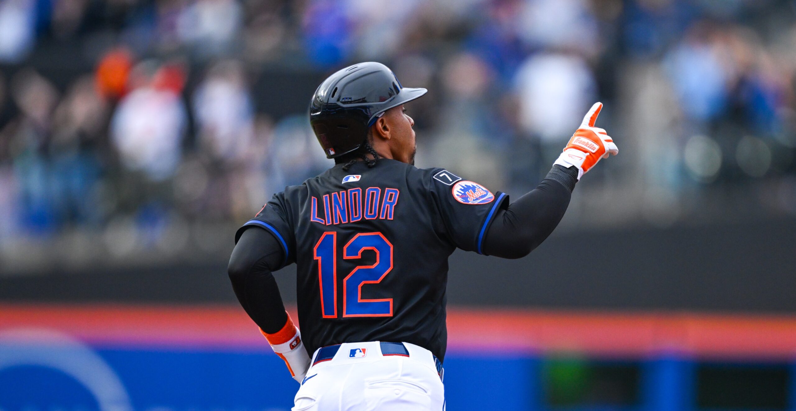 Lindor shines with two home runs and Juan Soto breaks slump in Mets' victory over Rockies | De Último Minuto English