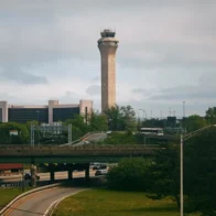 Flights suspended at Newark airport after new failure in air traffic control equipment | De Último Minuto English