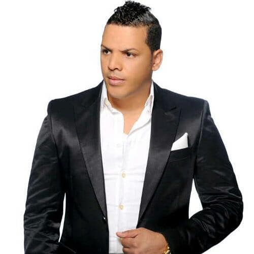 Dominican merengue singer Franklin "The Boss" dies in accident | De Último Minuto English