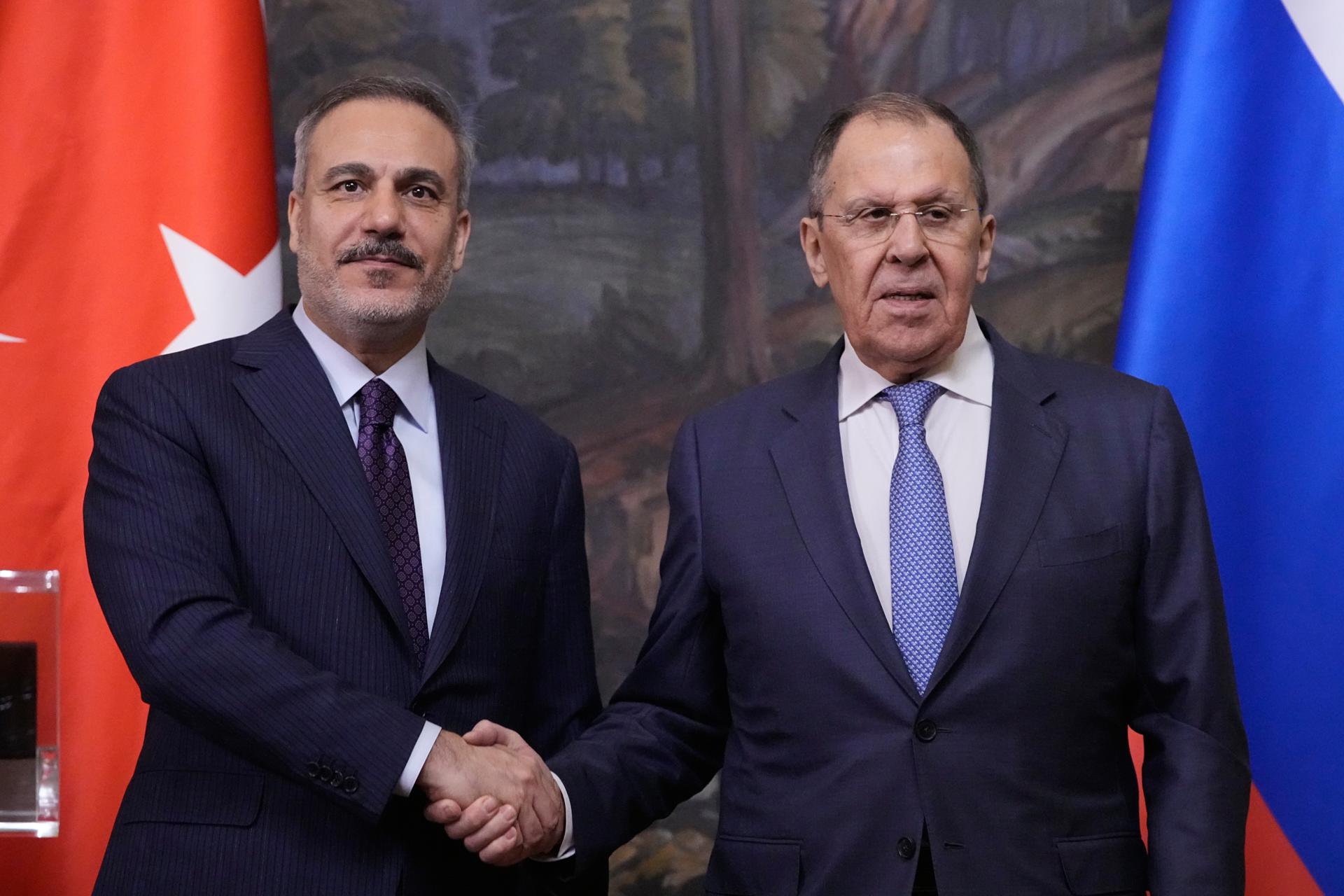 Russia accuses the European Union of sabotaging the negotiations supported by Turkey and the US | De Último Minuto English