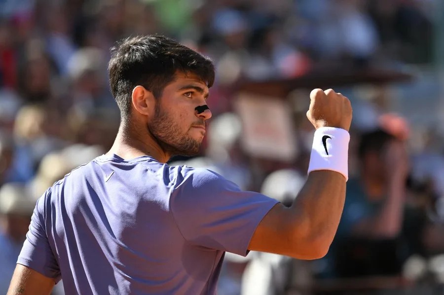 Alcaraz defeats Musetti and reaches the final in Rome | De Último Minuto English
