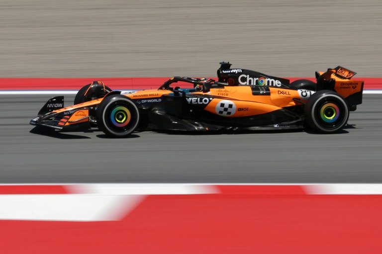 Piastri ahead of Russell and Verstappen in the second free practice at Montmeló | De Último Minuto English