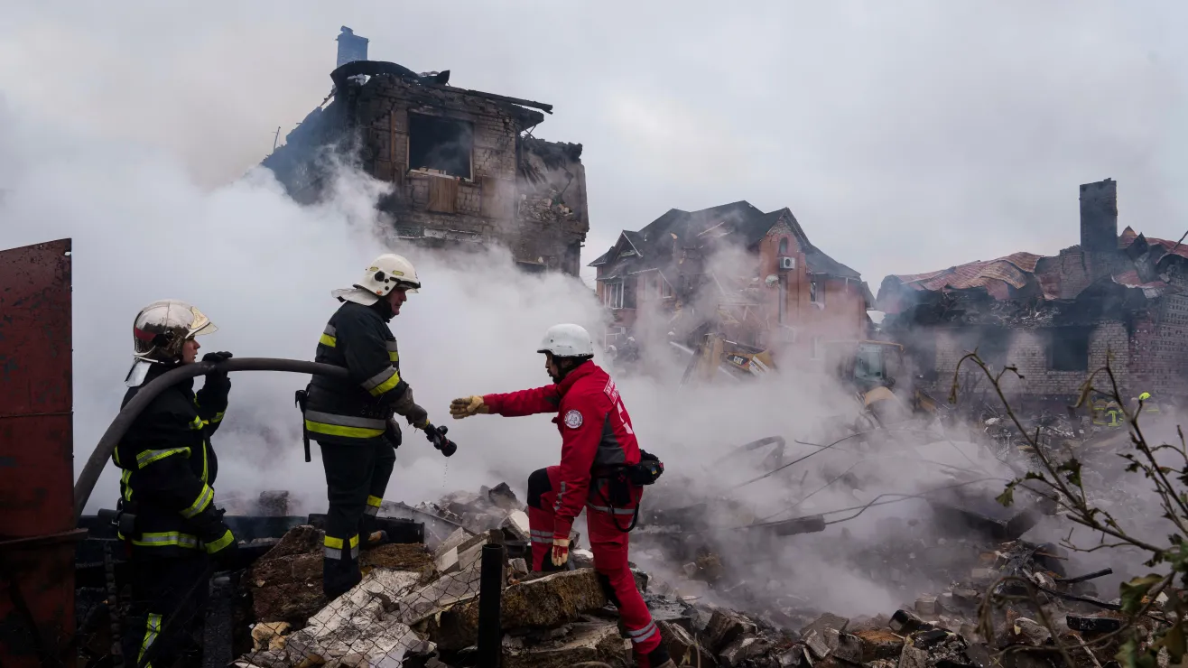 Ukraine suffers worst Russian attack in weeks amid prisoner swap | De Último Minuto English