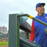 Bruce Bochy surpasses Sparky Anderson and becomes the sixth manager with the most wins in MLB history | De Último Minuto English
