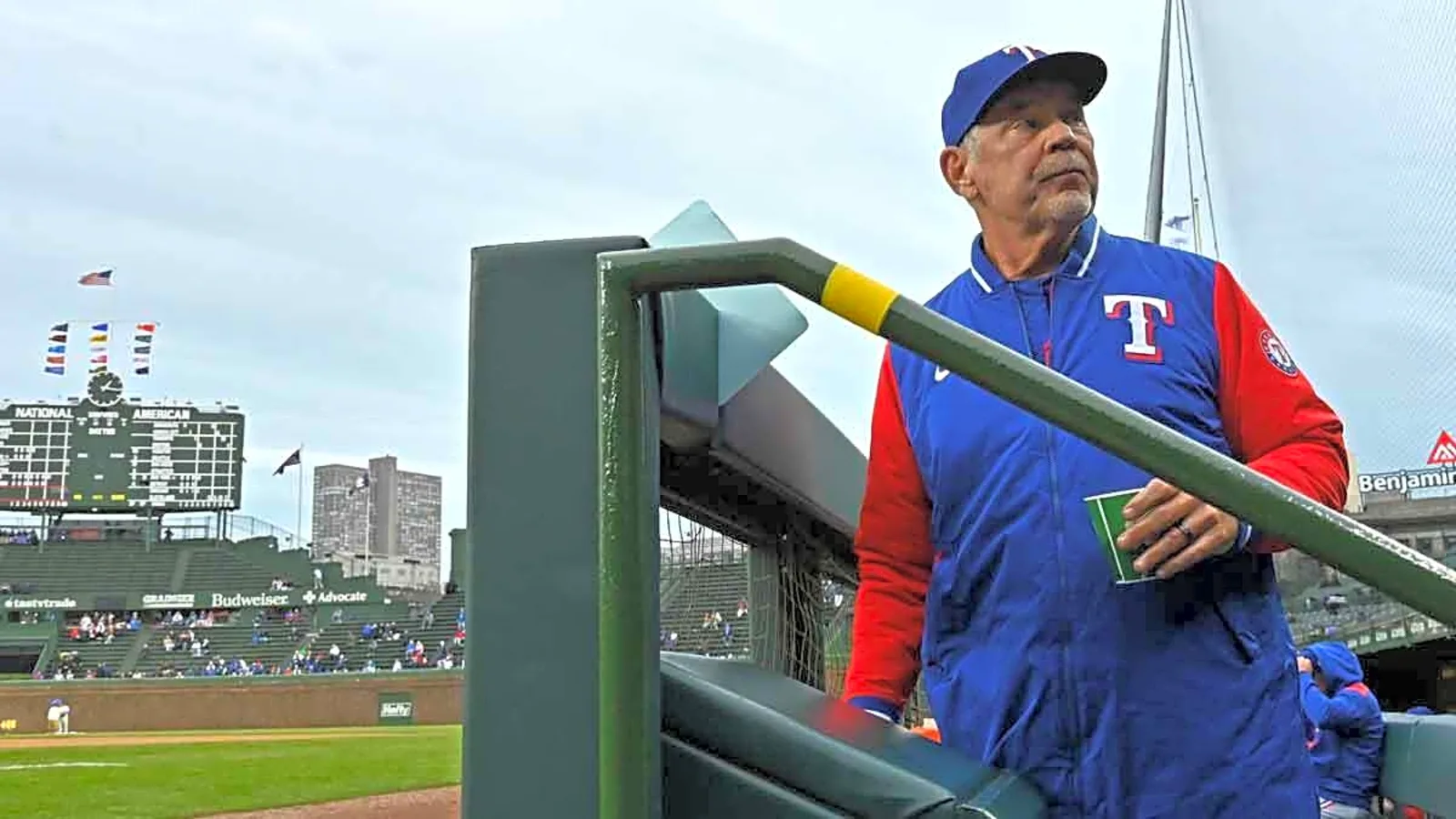Bruce Bochy surpasses Sparky Anderson and becomes the sixth manager with the most wins in MLB history | De Último Minuto English