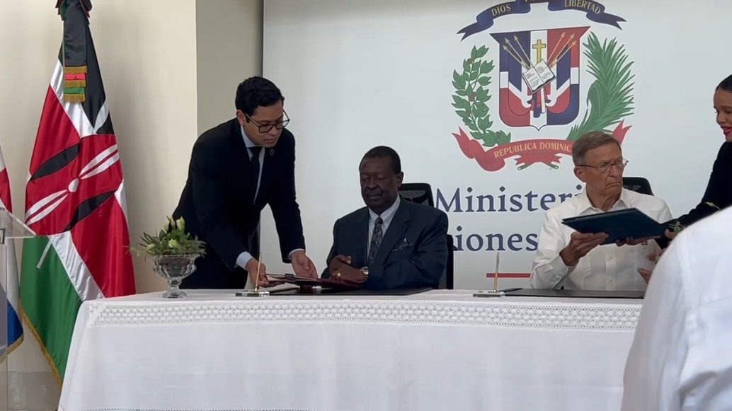 The Dominican Republic and Kenya sign agreements that include support for Kenyan police deployed in Haiti | De Último Minuto English
