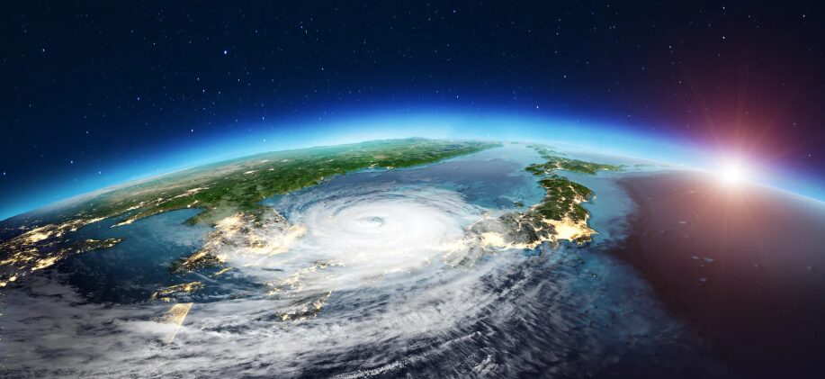 Aurora, Microsoft's AI model that refines the prediction of cyclones and ocean waves | De Último Minuto English