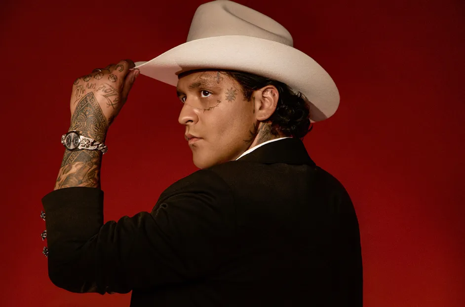Tickets for Christian Nodal range from RD$3,080 to RD$30,910 in exclusive presale for VISA clients | De Último Minuto English