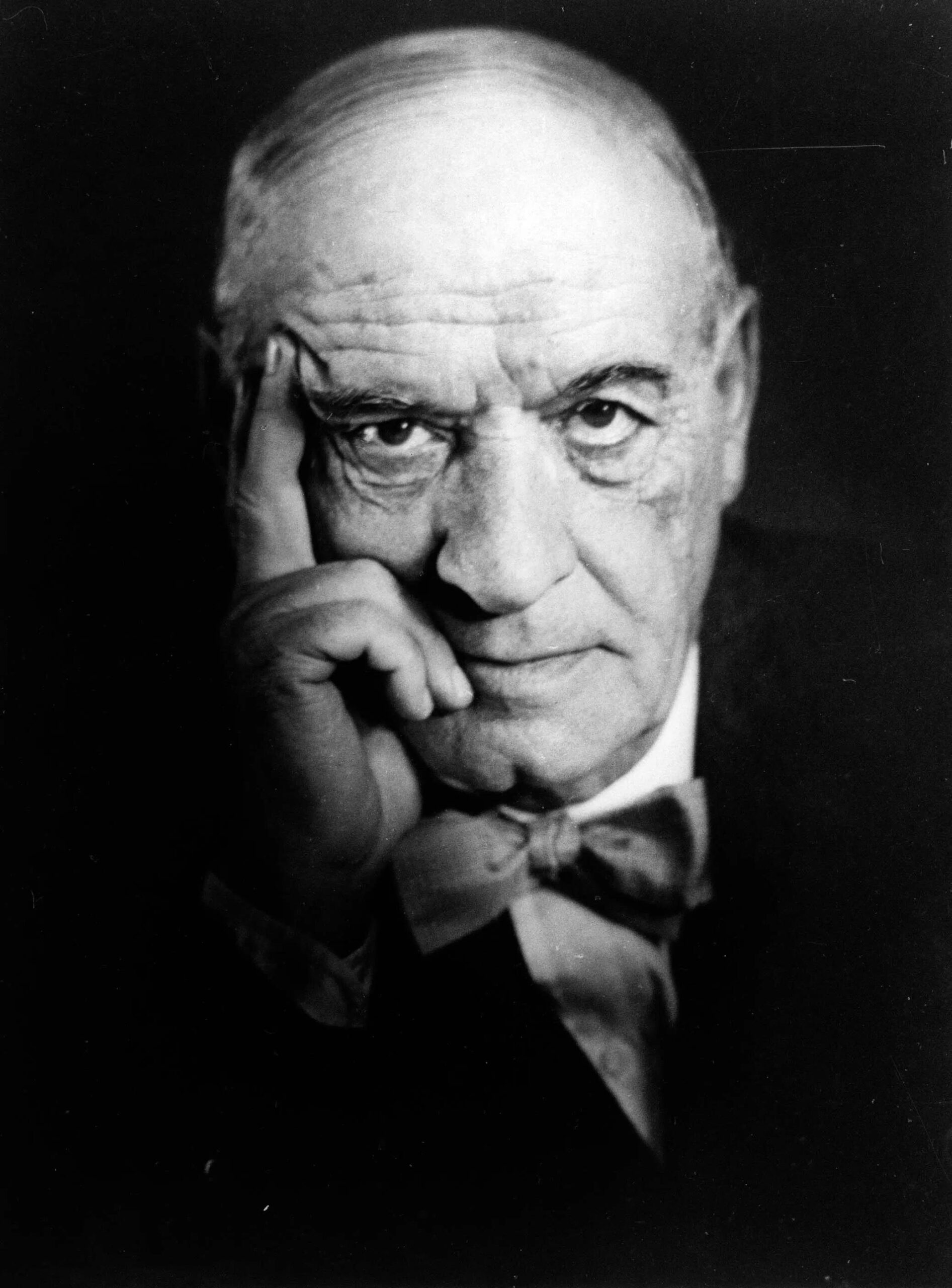 Biography of José Ortega y Gasset: Philosophy, pedagogy and culture in the 20th century | De Último Minuto English