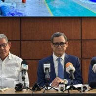 Labor Minister says 8 out of 9 inspected companies violate Labor Code on labor nationalization | De Último Minuto English