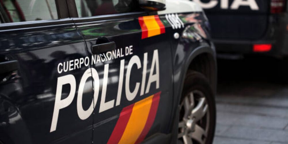 Decomposing bodies of an Argentinian and an Italian are found in a tourist complex in Spain | De Último Minuto English