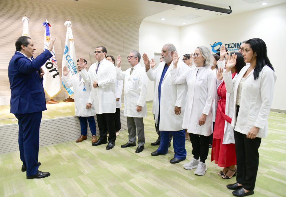 CEDIMAT Transplant Committee Sworn In | De Último Minuto English