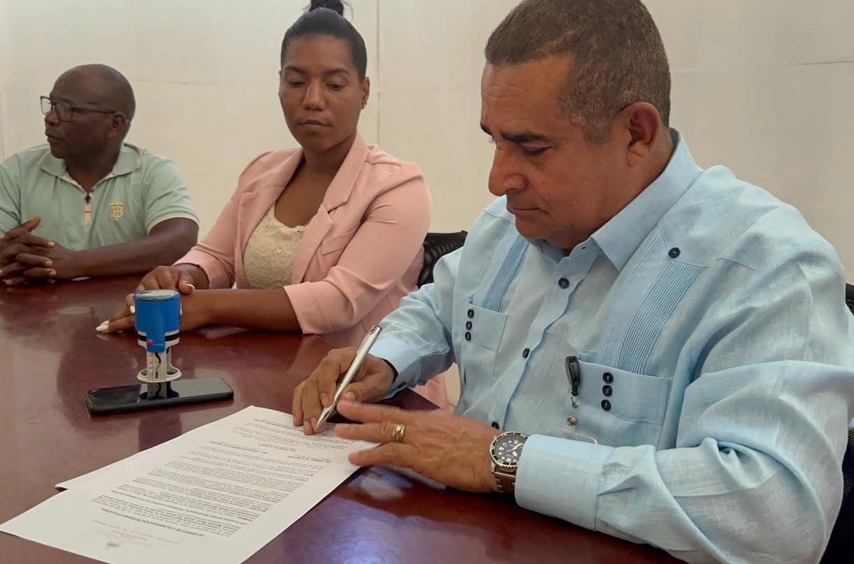 Inter-institutional collaboration agreement formalized for the benefit of the El Limón community | De Último Minuto English