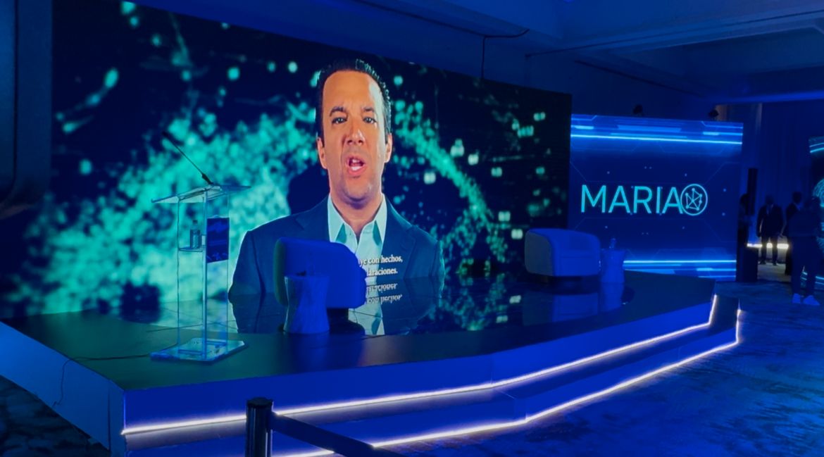 "María", the Dominican AI against corruption, debuts with Jochy Gómez and Roger Stone | De Último Minuto English