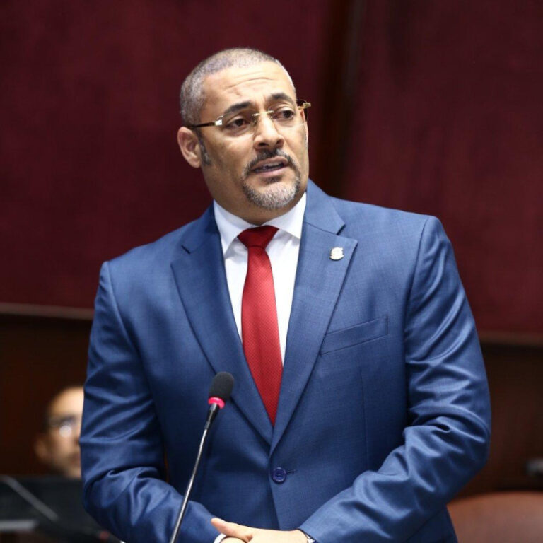 Senate approves law proposed by Eduard Espiritusanto that declares La Romana as an Ecotourism province. | De Último Minuto English