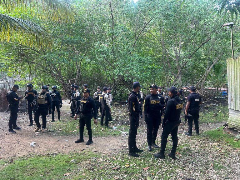 Police and DNCD seize over 1,500 grams of alleged drugs during operation in La Romana | De Último Minuto English