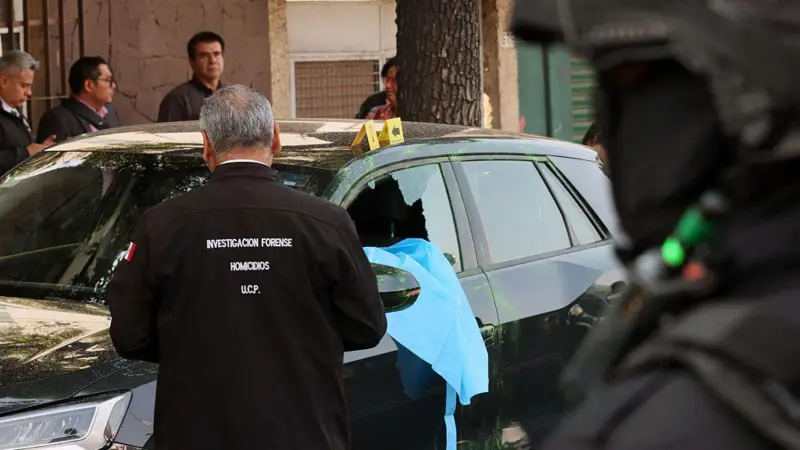 Personal secretary and advisor to Mexico City's mayor shot dead | De Último Minuto English