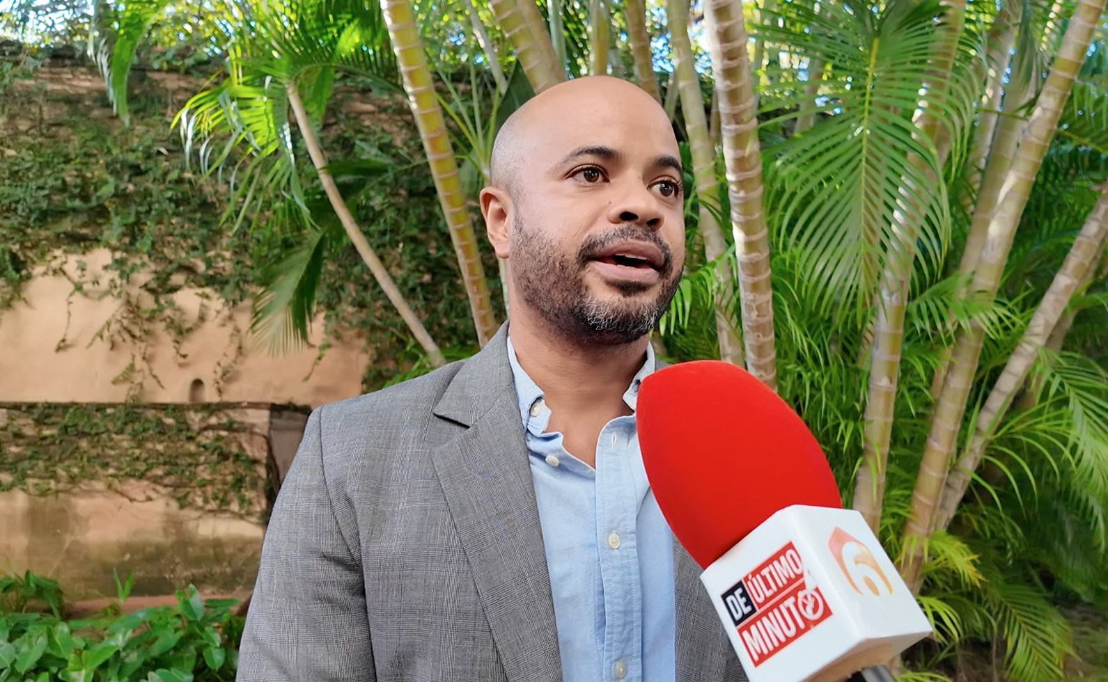 Dominican lawyers support US policy on visa revocation for censorship on social media | De Último Minuto English