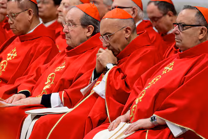 Initiate the conclave for the succession of Francis | De Último Minuto English
