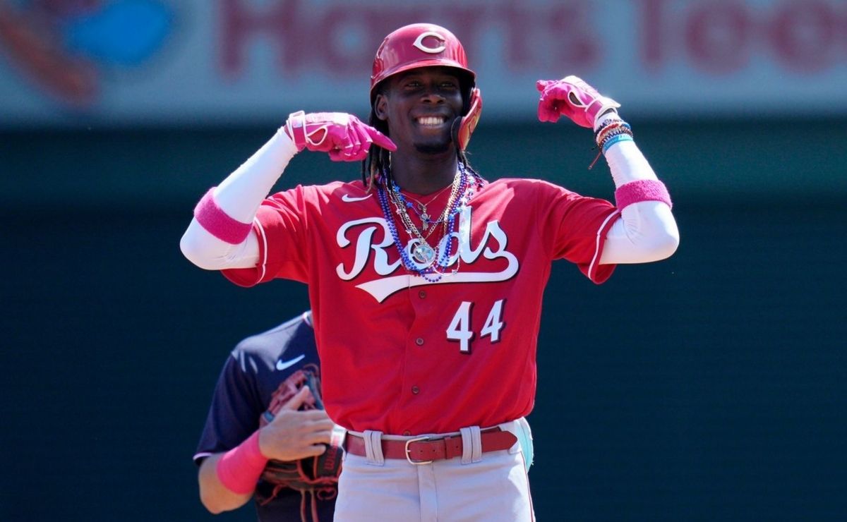 Elly De la Cruz leads the Reds to victory with another explosive night at the plate | De Último Minuto English