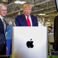 Trump threatens Apple with a 25% tariff on its iPhones if it doesn't manufacture in the US | De Último Minuto English