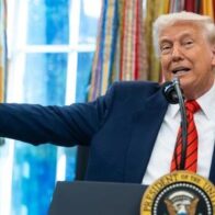 Trump escalates the battle against Harvard and prohibits it from enrolling foreign students | De Último Minuto English