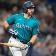 Cal Raleigh will participate in the Home Run Derby with his father as the pitcher | De Último Minuto English