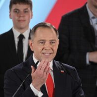 A tie in the polls for the presidential elections in Poland leaves the country in suspense | De Último Minuto English