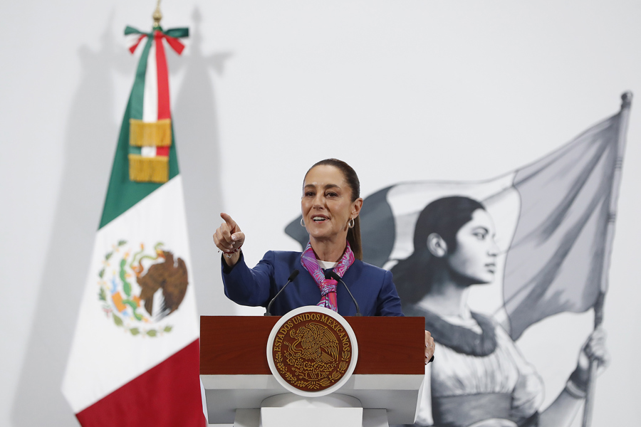 Sheinbaum highlights economic stability on the first anniversary of her electoral victory | De Último Minuto English