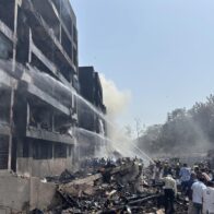 In the plane that crashed in India, there were 169 Indians, 53 British, and 7 Portuguese. | De Último Minuto English