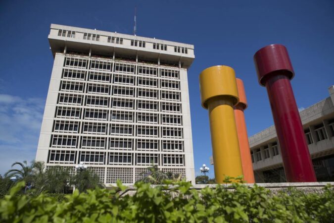 Dominican Republic keeps monetary policy rate at 5.75% annually for sixth month | De Último Minuto English