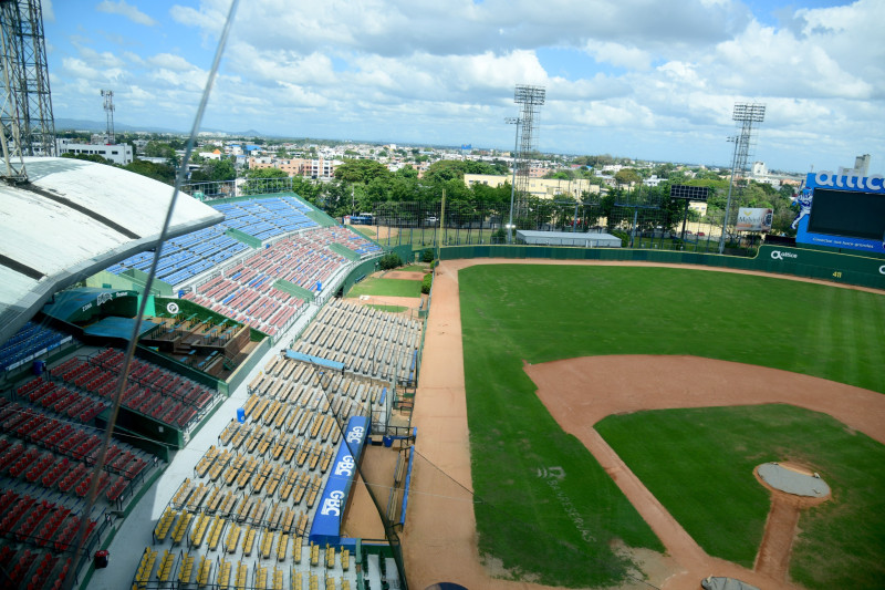 Abinader creates commission to evaluate construction of "modern" baseball stadium | De Último Minuto English