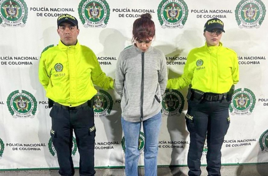They capture the woman who gave the weapon to Uribe Turbay's hitman to commit the attack | De Último Minuto English