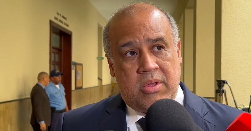 Antonio Espaillat's lawyer rejects accusations from the Public Ministry and defends his request for freedom | De Último Minuto English