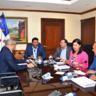 Senate Committee approves 80% of the bill that modifies the Labor Code | De Último Minuto English