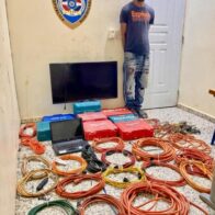 Alleged thief arrested for stealing objects from a foundation in Santiago | De Último Minuto English