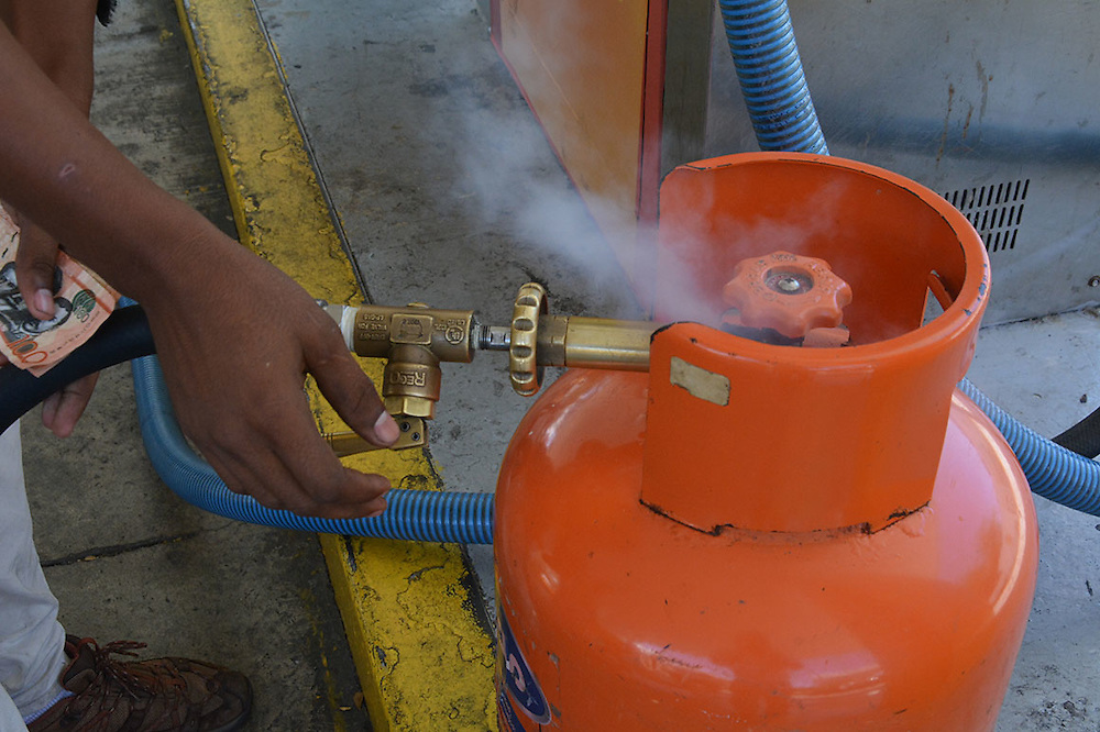 LPG and diesel rise up to RD$4.60 | De Último Minuto English
