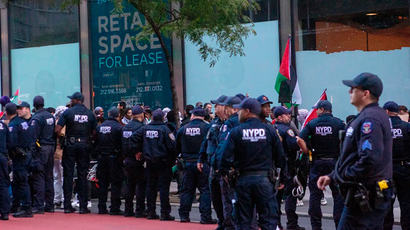 NYPD Boosts Security at Jewish Sites Amid Tensions Between Israel and Iran: What You Need to Know | De Último Minuto English