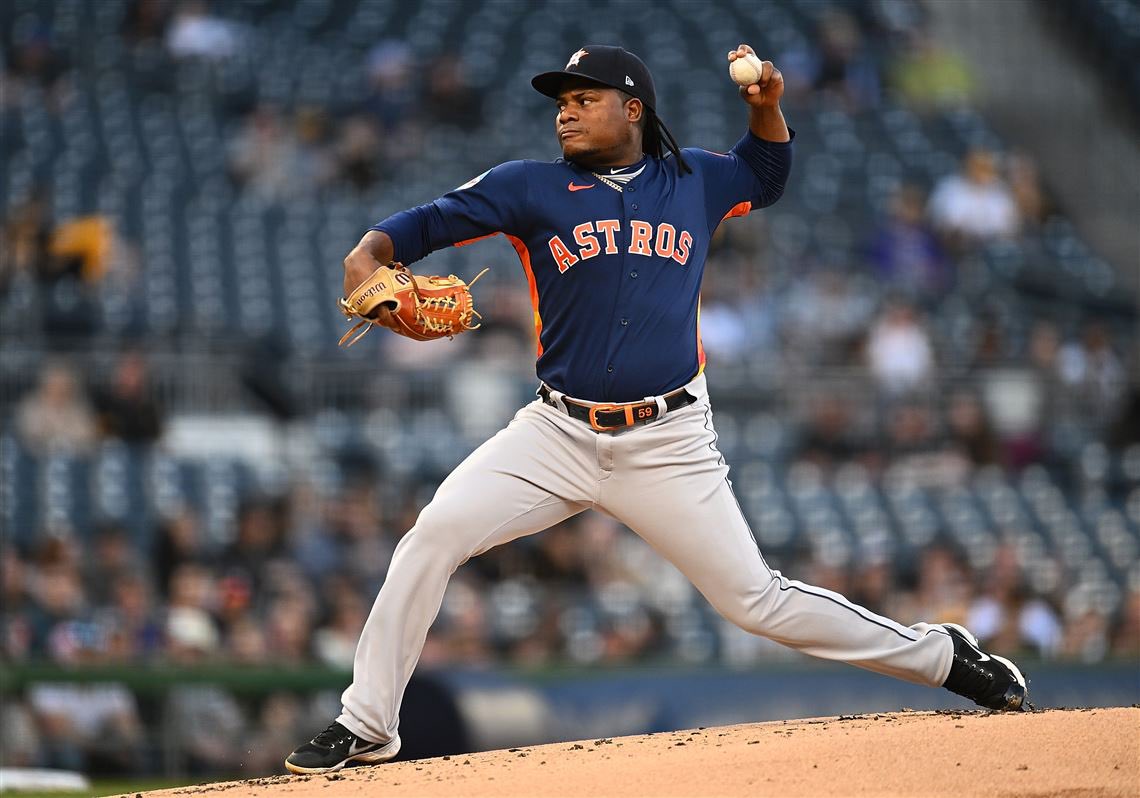 Framber Valdez strikes out 11 and leads the Astros' dominant victory over the Pirates | De Último Minuto English