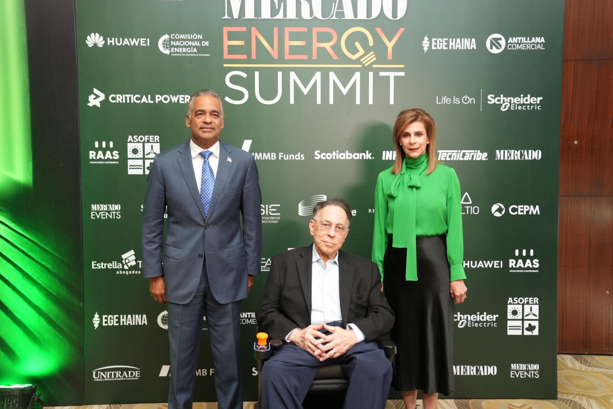 Government will meet with the CES to resume the electricity pact | De Último Minuto English
