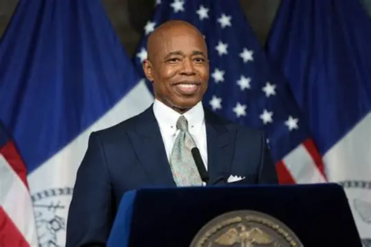 Eric Adams: the Black cop who managed to become the mayor of the Big Apple | De Último Minuto English
