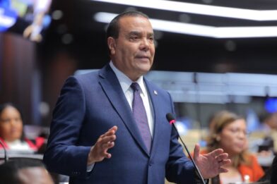 Representative Alcibíades Tavárez denounces abandonment of hospitals in San Pedro de Macorís | De Último Minuto English