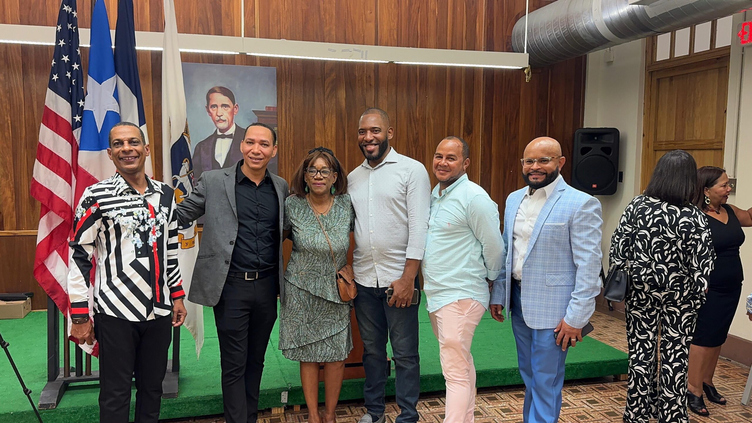 Dominican artists present in Puerto Rico the “Collective Expo: Caribbean Confluence” | De Último Minuto English