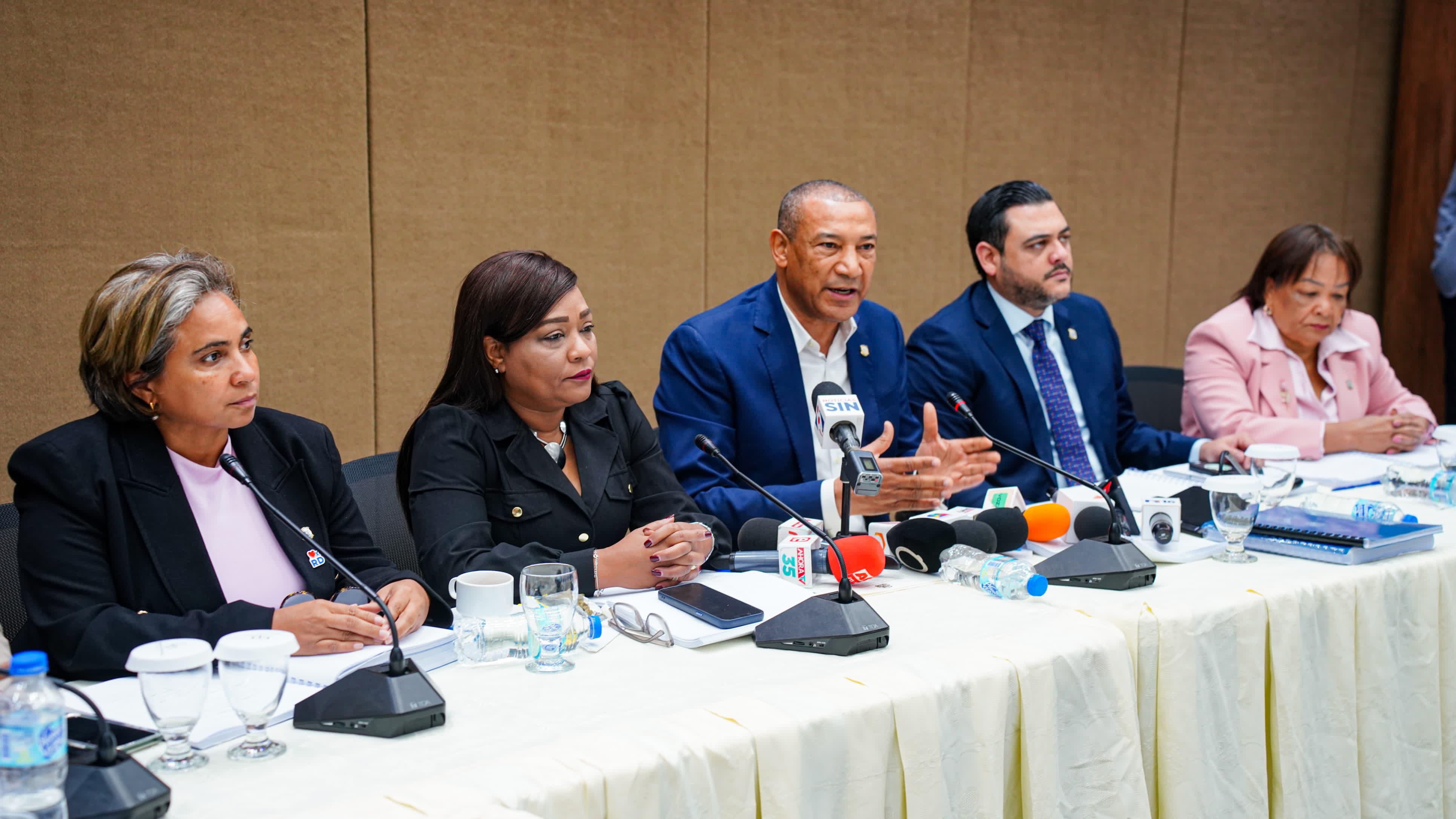 Zorrilla states that the Criminal Code will be approved before the end of the legislature | De Último Minuto English