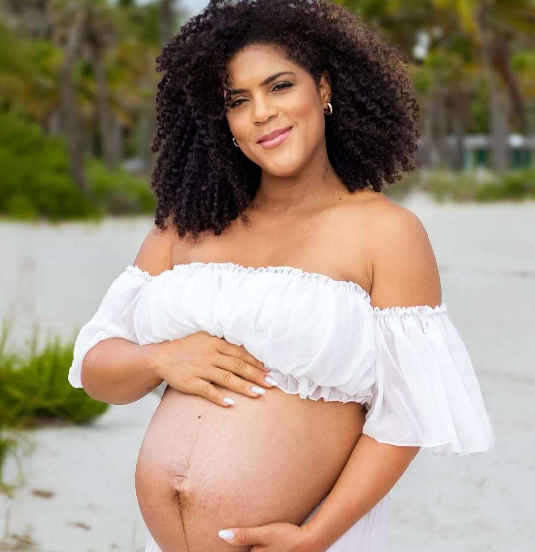 Francisca is thrilled to reveal the name of her second daughter: “Raffaella” | De Último Minuto English