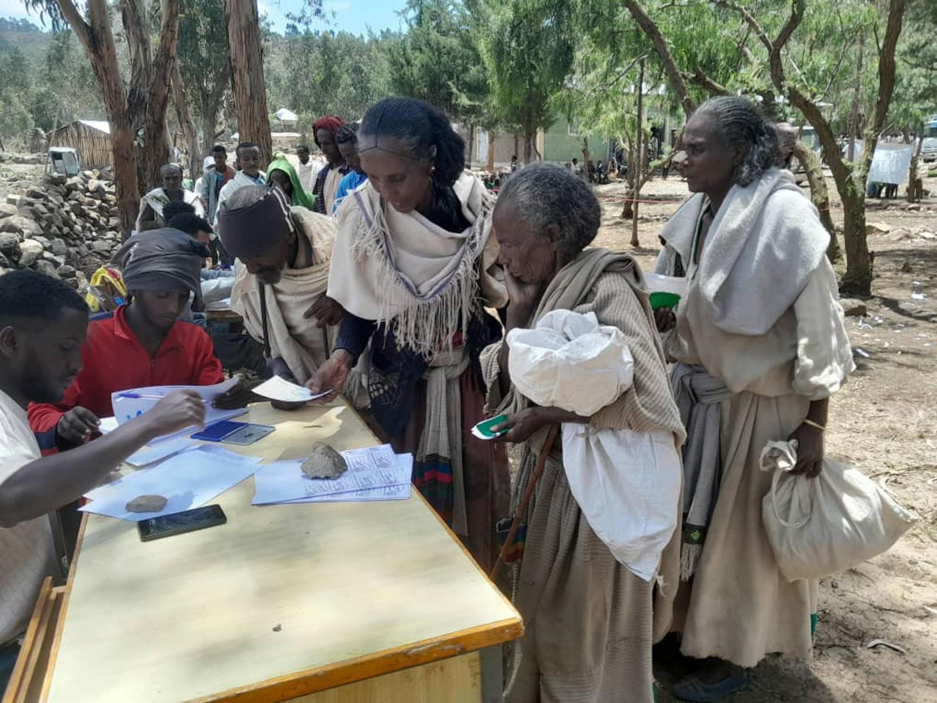 Trump's aid cuts push displaced people in northern Ethiopia to hunger | De Último Minuto English