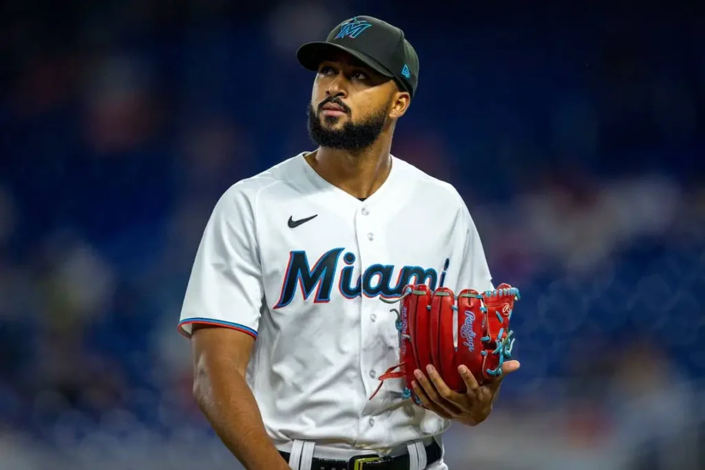 Sandy Alcántara Snaps Skid With Gem on the Mound in 3-2 Victory Over Pirates | De Último Minuto English