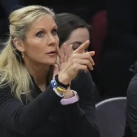 Jenny Boucek, one step away from making history with the Pacers in the NBA Finals | De Último Minuto English