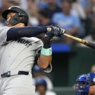 Aaron Judge's 469-foot homer and five RBIs from Wells seal Yankees' 10-2 victory over Royals | De Último Minuto English