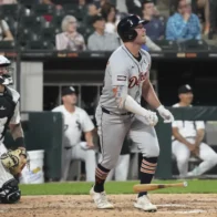 Kerry Carpenter leads Tigers' rout with historic three-home run night in Chicago | De Último Minuto English